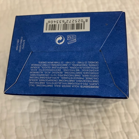 KIKO Milano fall 2.0 Foundation Neutral  Gold 120 - Picture 6 of 7